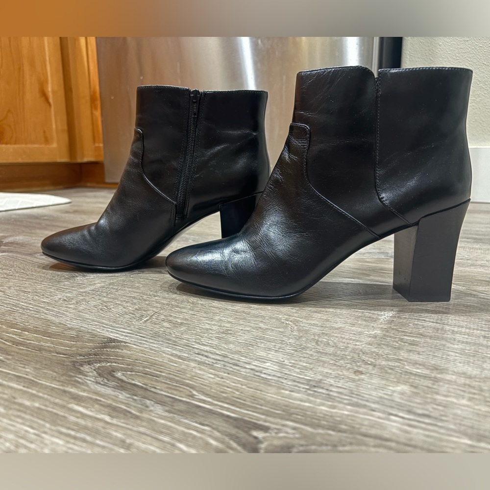Nine West. High Standard. Women’s. Black Full Grain Leather Ankle Boot.